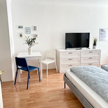 וינה Cosy Apartment Near Schoenbrunn & Meidlinger Market מראה חיצוני תמונה
